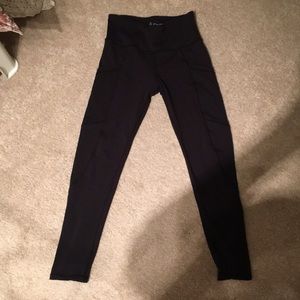 P’Tula original Sami Black Small